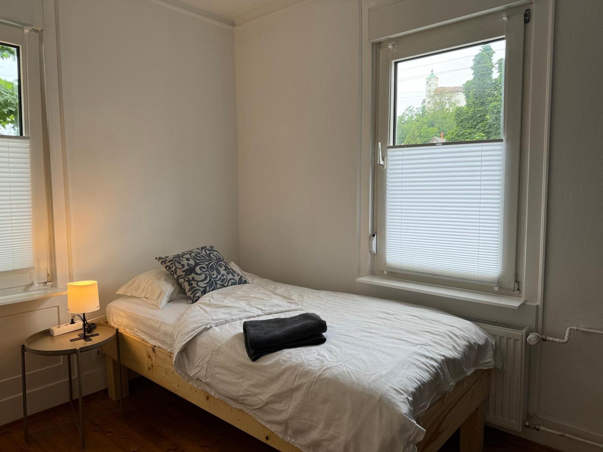 90Qm 4-Zimmer-Wohnung - Apartment Friedrichstrasse فايهينغن المظهر الخارجي الصورة