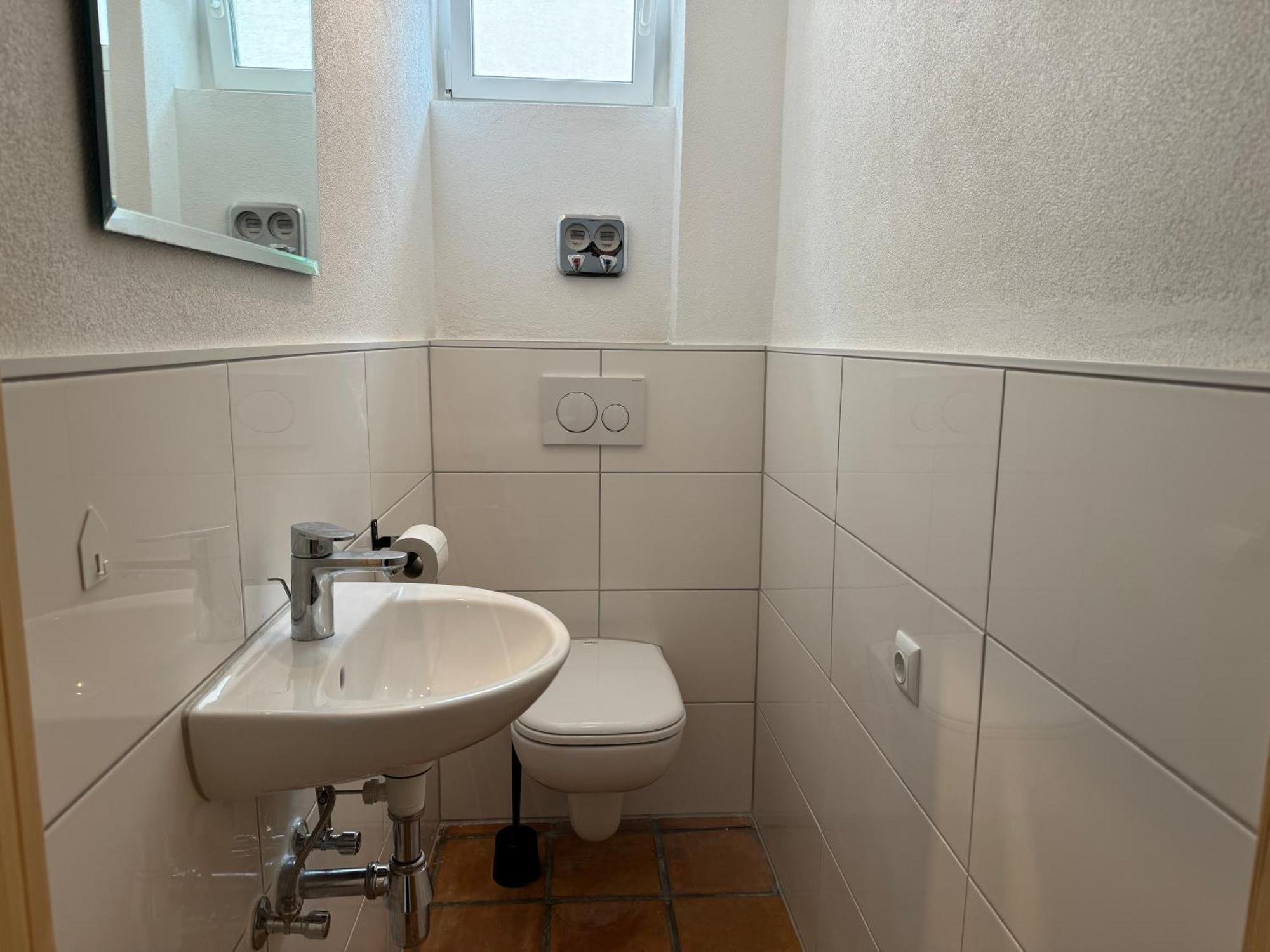 90Qm 4-Zimmer-Wohnung - Apartment Friedrichstrasse فايهينغن المظهر الخارجي الصورة