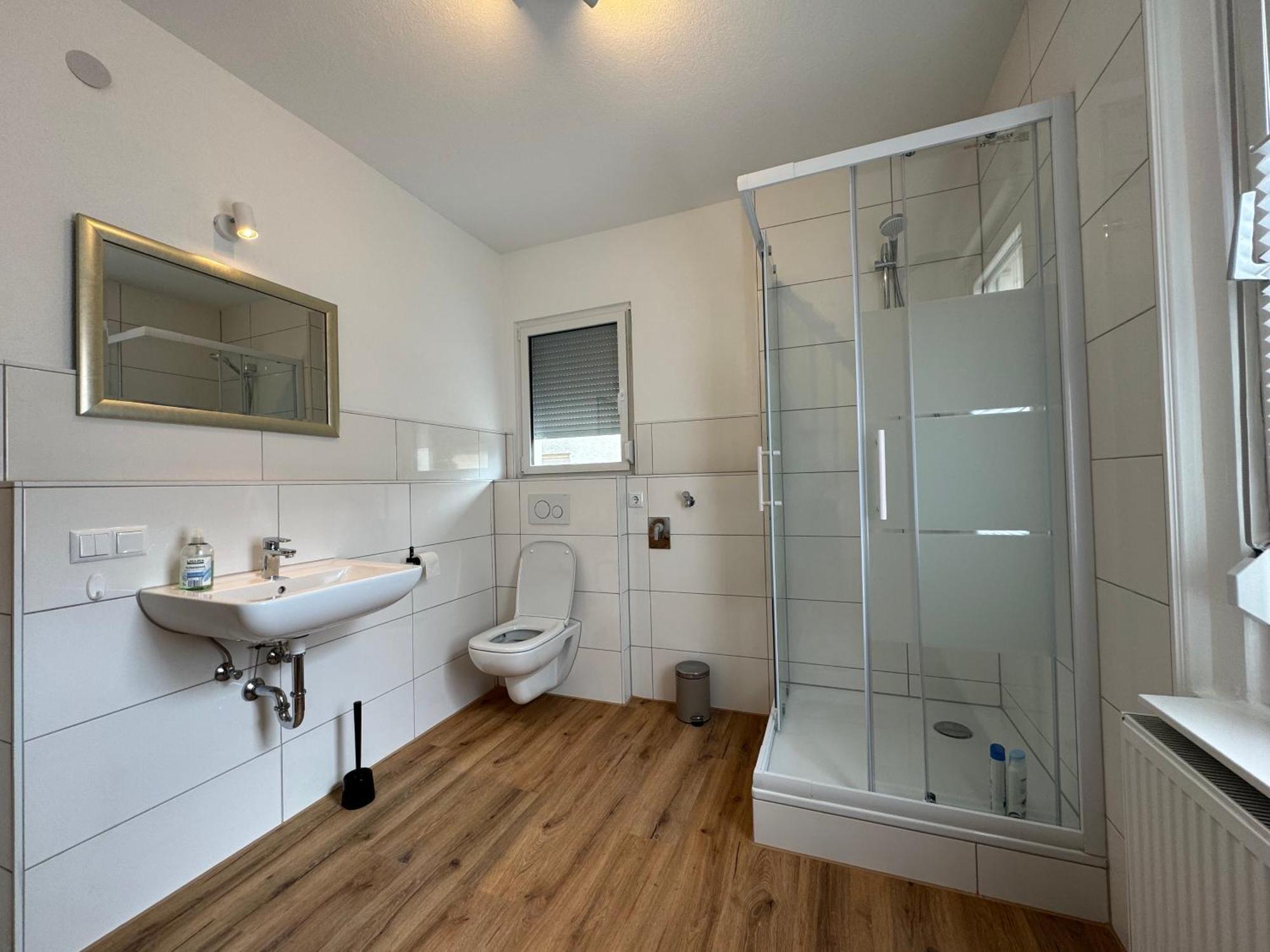 90Qm 4-Zimmer-Wohnung - Apartment Friedrichstrasse فايهينغن المظهر الخارجي الصورة