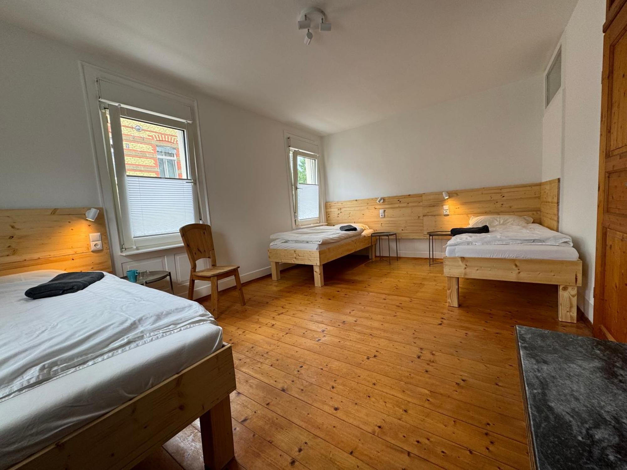90Qm 4-Zimmer-Wohnung - Apartment Friedrichstrasse فايهينغن المظهر الخارجي الصورة